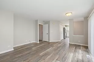 3010 Ronan Dr, Lake in the Hills, IL 60156 - Photo 10