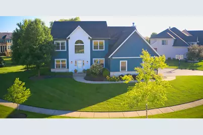 5243 Greenshire Circle, Lake in the Hills, IL 60156 - Photo 2