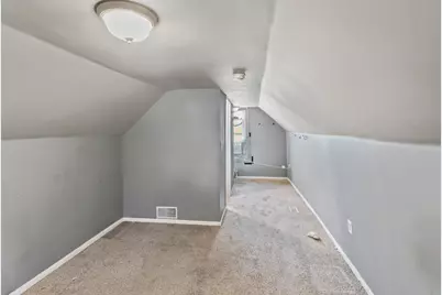 1716 N Hickory Street, Crest Hill, IL 60403 - Photo 12