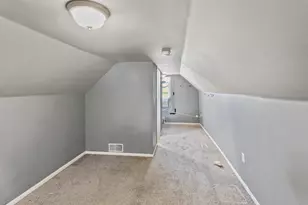 1716 N Hickory St, Crest Hill, IL 60403 - Photo 12