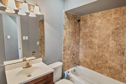 1716 N Hickory Street, Crest Hill, IL 60403 - Photo 10