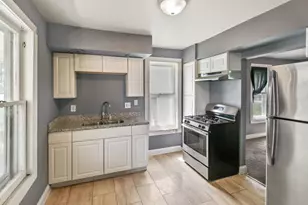 1716 N Hickory St, Crest Hill, IL 60403 - Photo 8