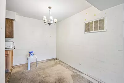 4833 W 109th Street #203, Oak Lawn, IL 60453 - Photo 6
