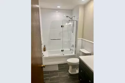 105 Astoria Way, Park Ridge, IL 60068 - Photo 14