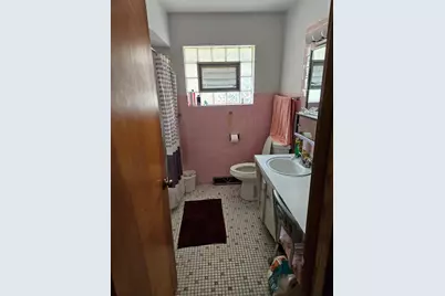 1009 24th Avenue, Bellwood, IL 60104 - Photo 8
