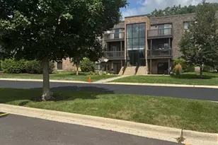 1424 Stonebridge Cir, Wheaton, IL 60189 - Photo 14
