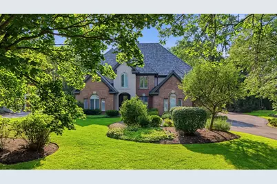 1070 Sir William Lane, Lake Forest, IL 60045 - Photo 1