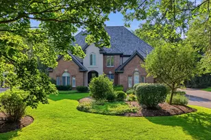 1070 Sir William Ln, Lake Forest, IL 60045 - Photo 1