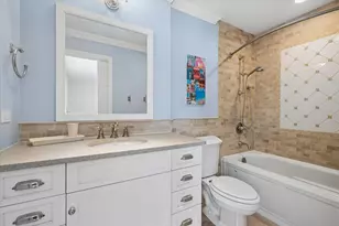 1070 Sir William Ln, Lake Forest, IL 60045 - Photo 26