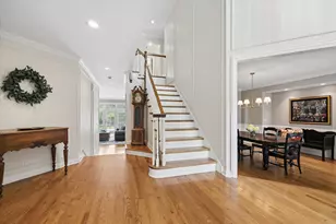 1070 Sir William Ln, Lake Forest, IL 60045 - Photo 4