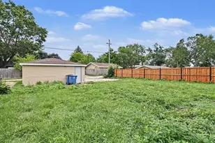 14241 S Blaine Ave, Posen, IL 60469 - Photo 24