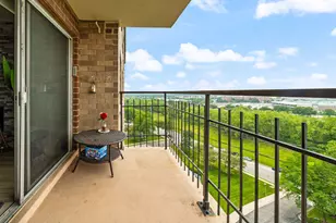 [Address not provided], Chicago, IL 60645 - Photo 16