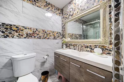 [Address not provided], Chicago, IL 60645 - Photo 14