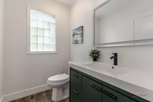 300 6th St, Wheeling, IL 60090 - Photo 18