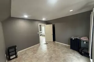 35 W 108th Pl, Chicago, IL 60628 - Photo 12