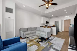 8 W Monroe St, Chicago, IL 60603 - Photo 2