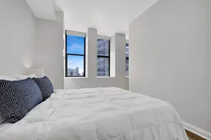 8 W Monroe St, Chicago, IL 60603 - Photo 18