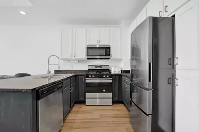 8 W Monroe Street #2001, Chicago, IL 60603 - Photo 4