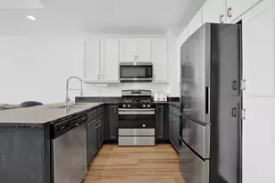 8 W Monroe St, Chicago, IL 60603 - Photo 4