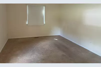 2857 Meadow Lane #A, Schaumburg, IL 60193 - Photo 6