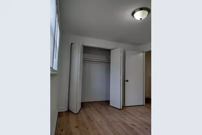 7910 S Muskegon Avenue #1, Chicago, IL 60617 - Photo 8
