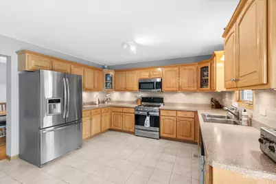 610 High Grove Drive, Minooka, IL 60447 - Photo 12