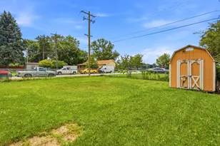 132 S Weston Ave, Elgin, IL 60123 - Photo 26