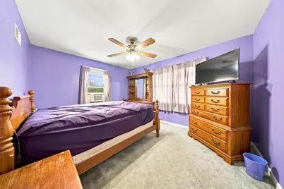 132 S Weston Avenue, Elgin, IL 60123 - Photo 12