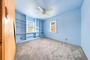 132 S Weston Ave, Elgin, IL 60123 - Photo 14