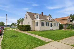 132 S Weston Ave, Elgin, IL 60123 - Photo 1