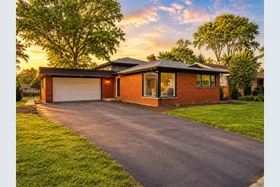 188 W Kathleen Drive, Park Ridge, IL 60068 - Photo 1