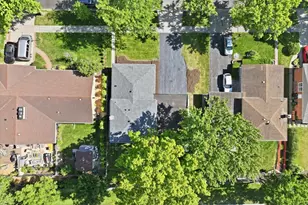 188 W Kathleen Dr, Park Ridge, IL 60068 - Photo 10