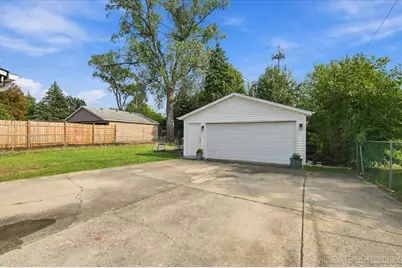647 E Prairie Avenue, Lombard, IL 60148 - Photo 24