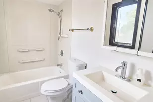 715 E 193rd Pl, Glenwood, IL 60425 - Photo 16
