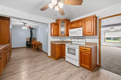 101 E 7th Street, Sherrard, IL 61281 - Photo 10