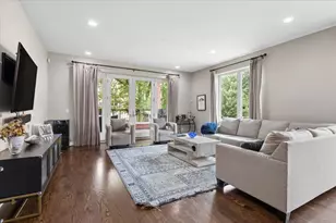 2133 N Campbell Ave, Chicago, IL 60647 - Photo 2