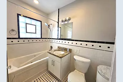 1029 S Elmwood Avenue, Oak Park, IL 60304 - Photo 8