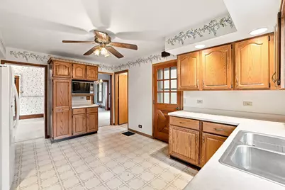 11005 N Myrtle Street, Huntley, IL 60142 - Photo 16