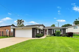 4332 W 118th Pl, Alsip, IL 60803 - Photo 1