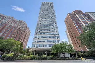 3900 N Lake Shore Dr, Chicago, IL 60613 - Photo 26
