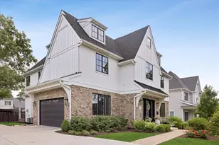 915 S Madison St, Hinsdale, IL 60521 - Photo 2
