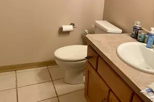 184 Saenz Ln, Joliet, IL 60436 - Photo 8
