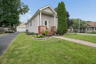 500 Florence Ave, Joliet, IL 60432 - Photo 1