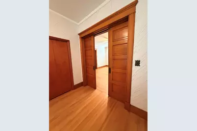 300 W Main Street, Morrison, IL 61270 - Photo 8