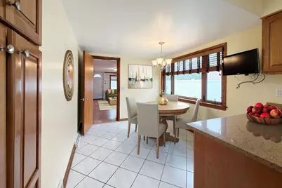 801 S See Gwun Avenue, Mount Prospect, IL 60056 - Photo 18