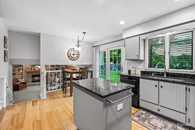 708 Ravinia Drive, Shorewood, IL 60404 - Photo 12