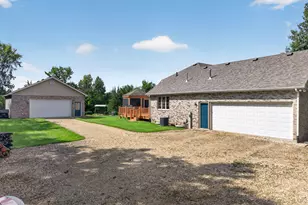 2618 N 2739th Rd, Marseilles, IL 61341 - Photo 10