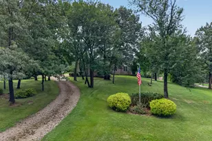 2618 N 2739th Rd, Marseilles, IL 61341 - Photo 2