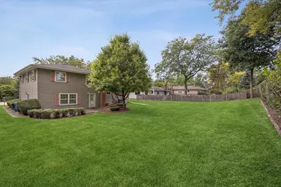 290 W Oak Glen Drive, Bartlett, IL 60103 - Photo 26