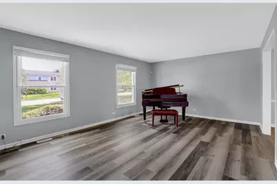 939 Honey Lane, Crete, IL 60417 - Photo 6